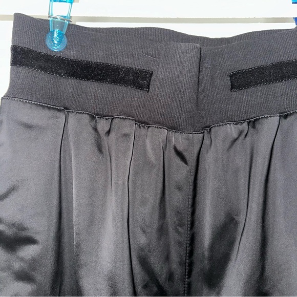 Fenty X Puma | Rihanna X Puma Black Parachute Pants - Picture 9 of 9